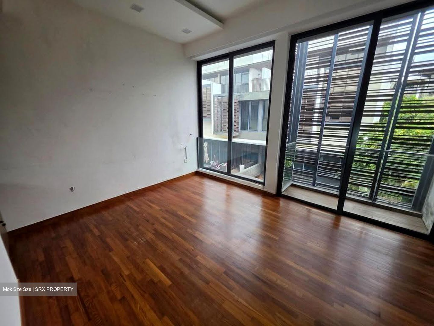 Alana (D28), Terrace #629295681
